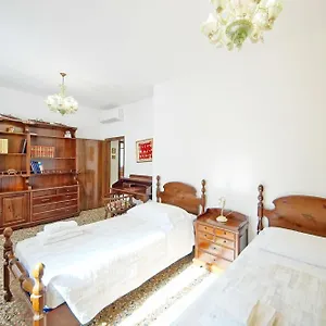 Apartment Dolcevita N 496, Venice