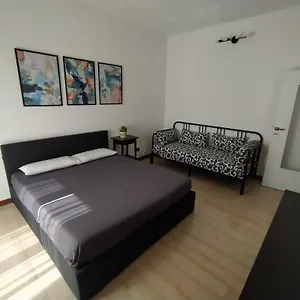 https://apt-brenta-corvetto-studio.italymilanhotels.net